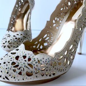 B C B G M A X A Z R I A  Platform Pumps